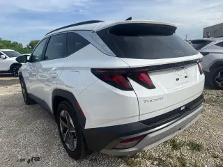 Hyundai TUCSON 2025 SEL 4p SUV