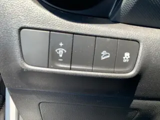 Hyundai KONA 2023 AWD SE 4p Crossover