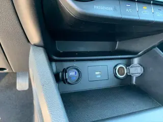 Hyundai KONA 2023 AWD SE 4p Crossover