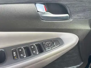 Hyundai SANTA FE 2020 SEL 2.0T 4p Crossover