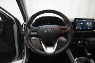 Hyundai VENUE 2025 SEL 4p Crossover
