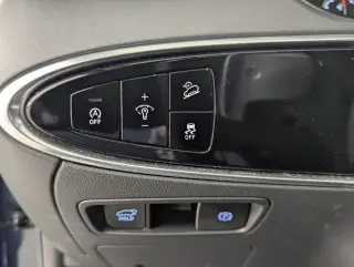 Genesis GV70 2025 AWD 2.5T Standard 4p SUV
