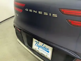 Genesis GV70 2025 AWD 2.5T Standard 4p SUV