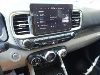 Hyundai VENUE 2023 Limitada 4p Crossover