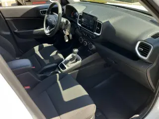 Hyundai VENUE 2026 SE 4p Crossover