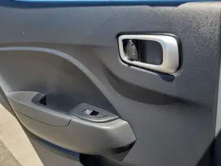 Hyundai VENUE 2026 SE 4p Crossover