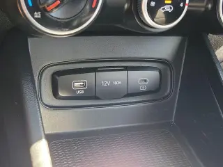 Hyundai VENUE 2026 SE 4dr Crossover