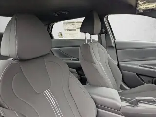 Hyundai ELANTRA 2025 SEL Sport 4dr Sedan