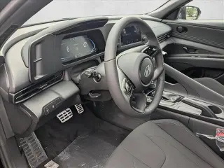 Hyundai ELANTRA 2025 SEL Sport 4dr Sedan