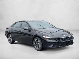 Hyundai ELANTRA 2025 SEL Sport 4dr Sedan