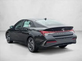 Hyundai ELANTRA 2025 SEL Sport 4dr Sedan