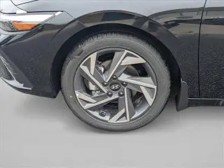 Hyundai ELANTRA 2025 SEL Sport 4dr Sedan