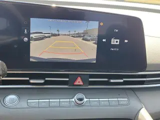Hyundai ELANTRA 2023 SEL 4p Sedana