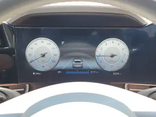 Hyundai ELANTRA 2023 SEL 4p Sedana