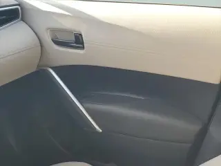 Toyota Corolla Cross 2024 L 4dr Crossover