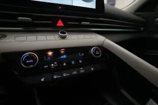Hyundai ELANTRA 2024 Limitada 4p Sedan