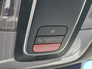 Hyundai ELANTRA Hybrid 2025 SEL Sport 4p Sedan