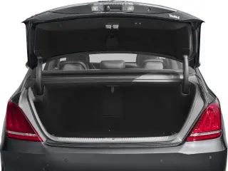 Genesis G90 2017 3.3T Premium 4dr Sedán