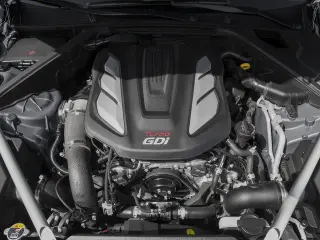 Genesis G90 2017 3.3T Premium 4dr Sedán