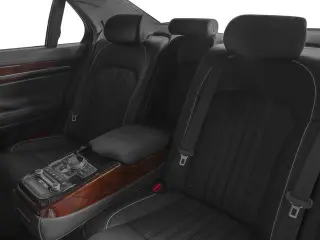 Genesis G90 2017 3.3T Premium 4dr Sedán