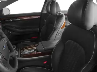 Genesis G90 2017 3.3T Premium 4dr Sedán