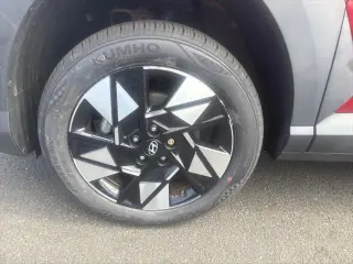 Hyundai KONA 2024 AWD SEL 4dr Crossovero