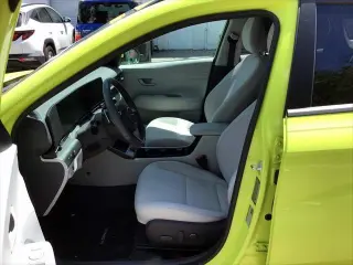Hyundai KONA 2024 SEL 4dr Crossover