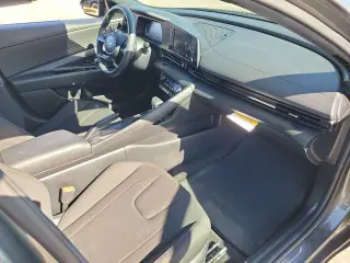 Hyundai ELANTRA 2026 SEL Sport 4p Sedana