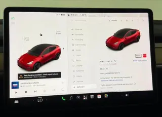 Tesla Model Y 2021 AWD Performance 4dr Crossover
