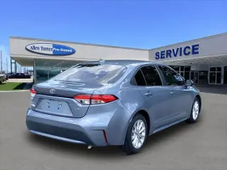 Toyota Corolla 2021 LE 4p Sedana