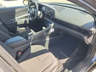 Hyundai ELANTRA 2026 SEL Sport 4dr Sedán
