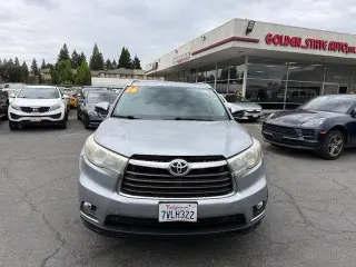 Toyota Highlander 2016 AWD XLE, SUV de 4 puertas