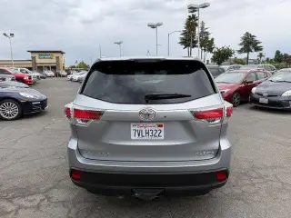 Toyota Highlander 2016 AWD XLE, SUV de 4 puertas