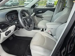 2022 Jeep Cherokee