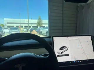 Tesla Model 3 2022 AWD Long Range 4p Sedan