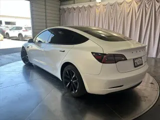 Tesla Model 3 2022 AWD Long Range 4p Sedan