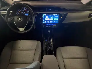 Toyota Corolla 2014 LE 4dr Sedán