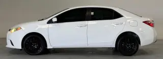 Toyota Corolla 2014 LE 4dr Sedán