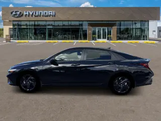 Hyundai ELANTRA 2026 SEL Sport 4dr Sedán