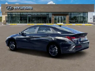 Hyundai ELANTRA 2026 SEL Sport 4dr Sedán