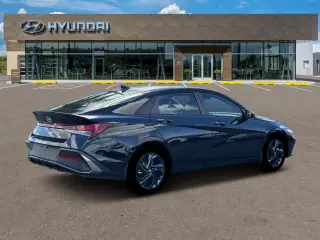 Hyundai ELANTRA 2026 SEL Sport 4dr Sedán