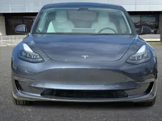 Tesla Modelo 3 2023 Sedán 4p.