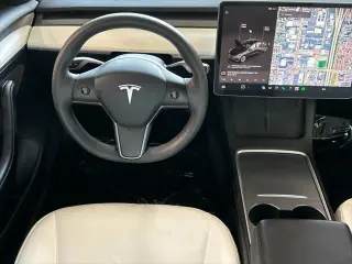 Tesla Modelo 3 2023 Sedán 4p.