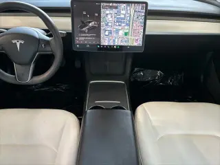 Tesla Modelo 3 2023 Sedán 4p.