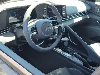 Hyundai ELANTRA 2026 SEL Sport Sedán de 4 puertas
