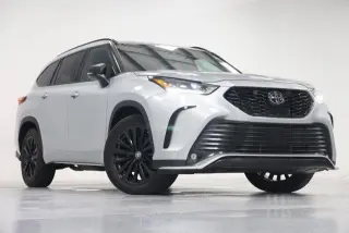 Toyota Highlander 2024 XSE 4dr SUV