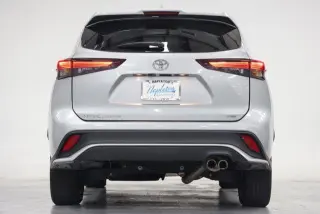 Toyota Highlander 2024 XSE 4dr SUV
