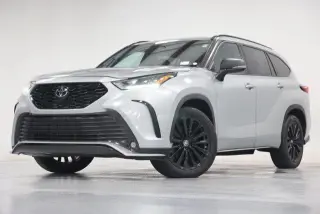 Toyota Highlander 2024 XSE 4dr SUV