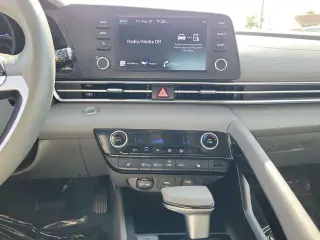 Hyundai ELANTRA Hybrid 2023 Azul 4p Sedan