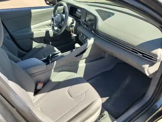 Hyundai ELANTRA 2026 SE 4p Sedana